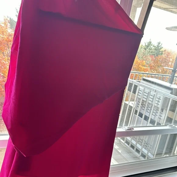 Red Dress Boutique Hot Pink One-Shoulder Maxi Dress - Picture 5 of 7